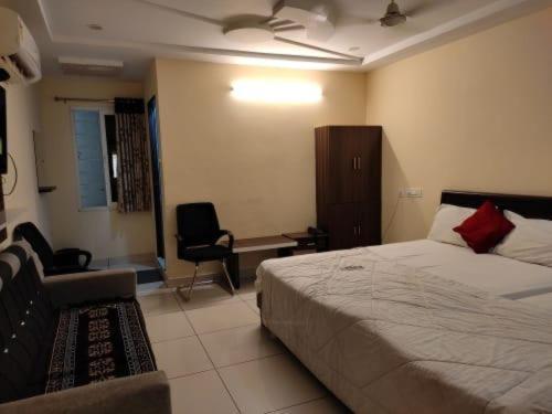 Oyo Flagship 80855 Hotel R Grand Vijayawāda 外观 照片